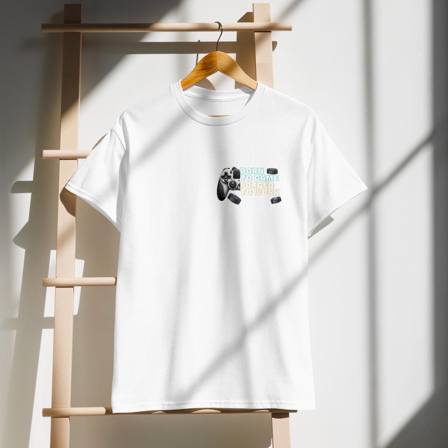 BORN TO GAME T-Shirt - Kanvas T-Shirt