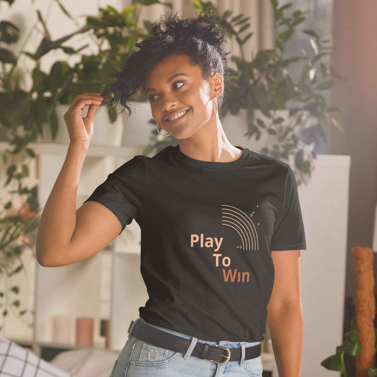 PLAY to WIN T-Shirt - Kanvas T-Shirt