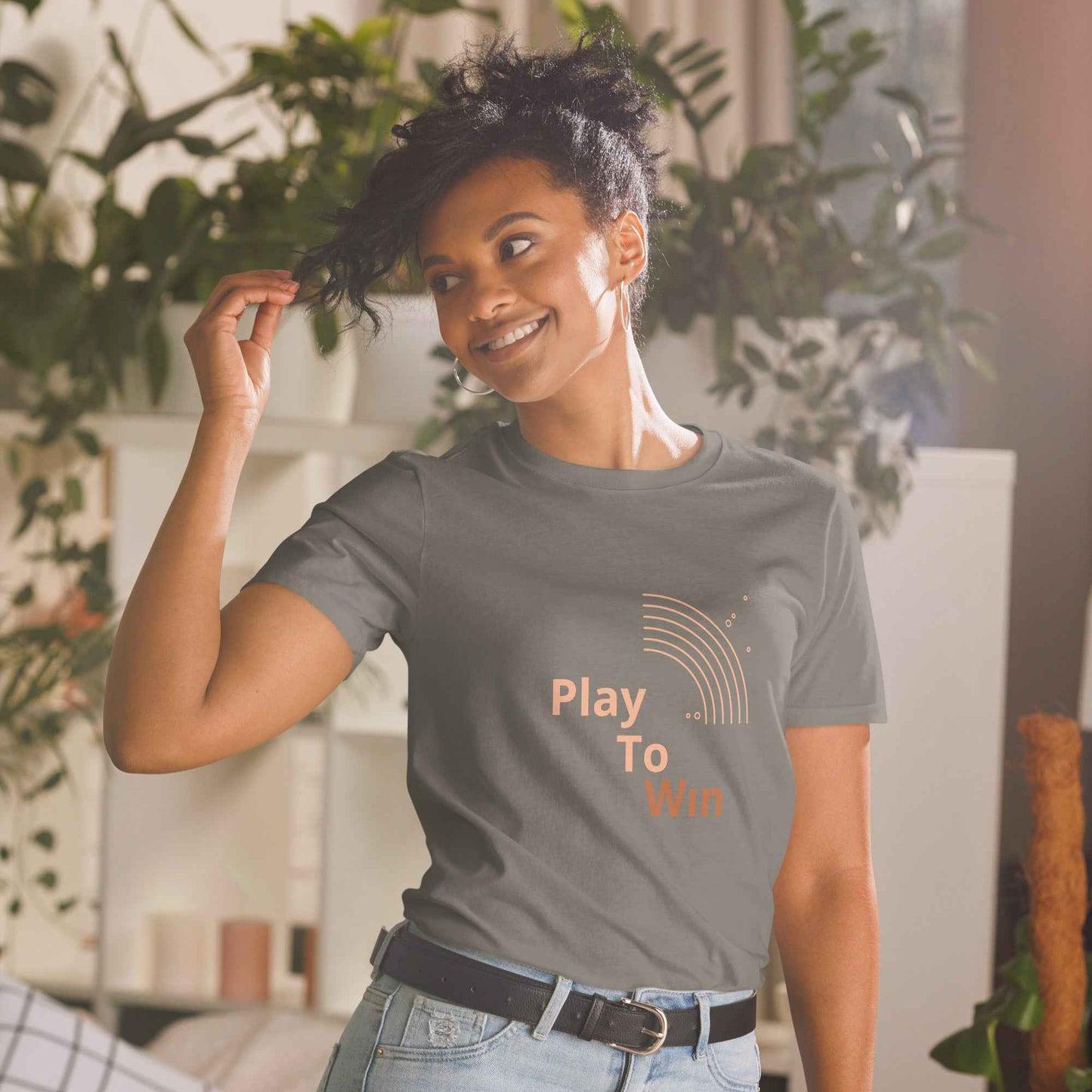 PLAY to WIN T-Shirt - Kanvas T-Shirt