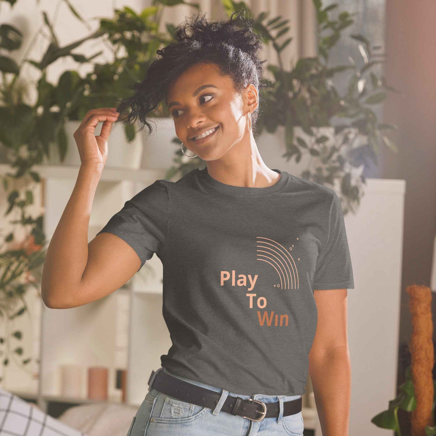 PLAY to WIN T-Shirt - Kanvas T-Shirt