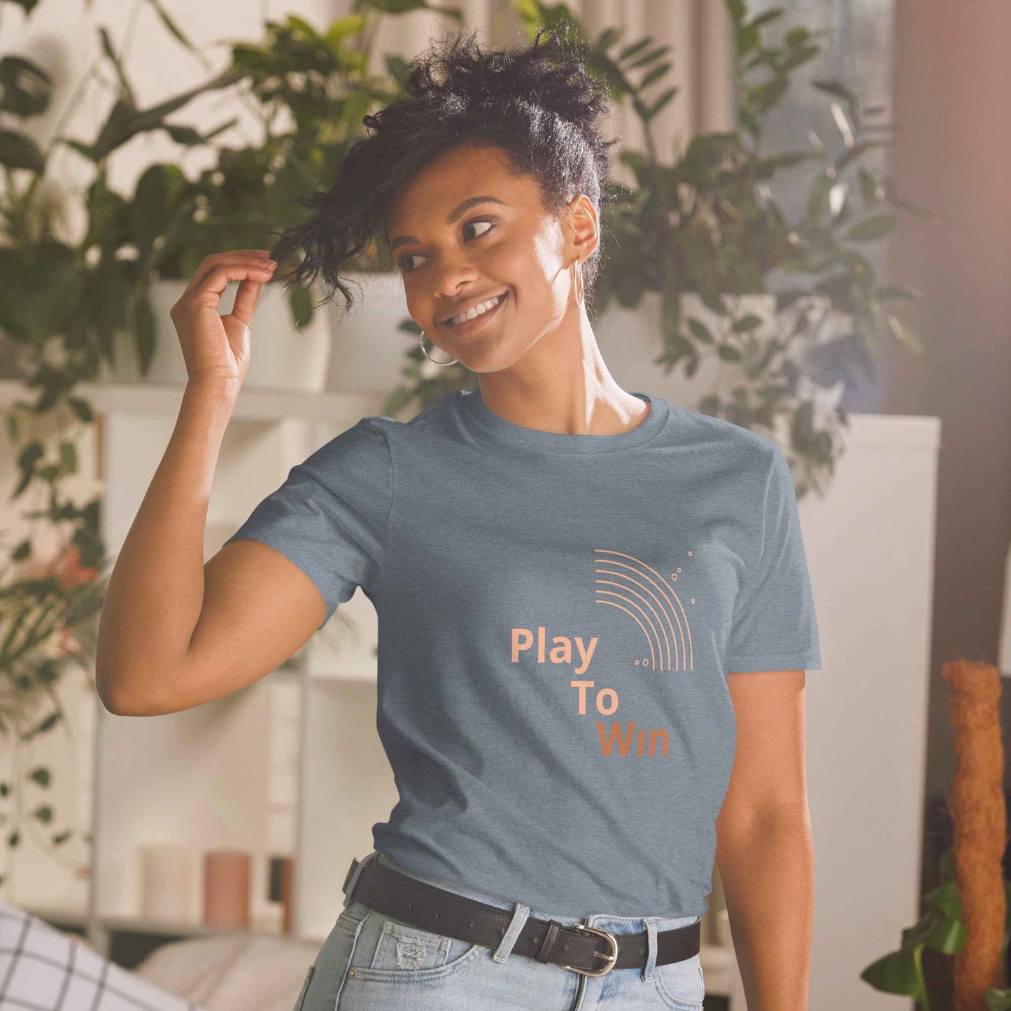 PLAY to WIN T-Shirt - Kanvas T-Shirt
