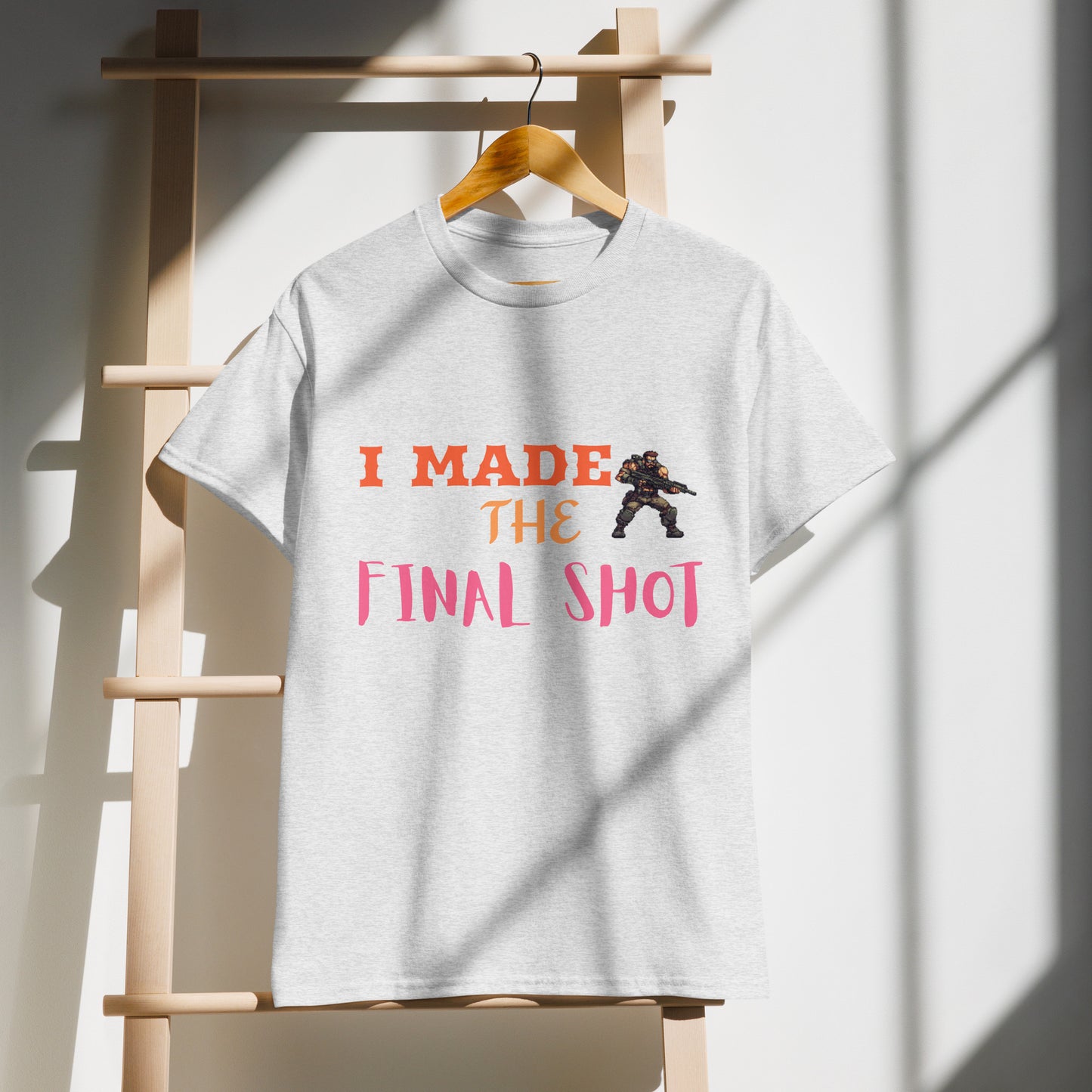 FINAL SHOT T-Shirt - Kanvas T-Shirt