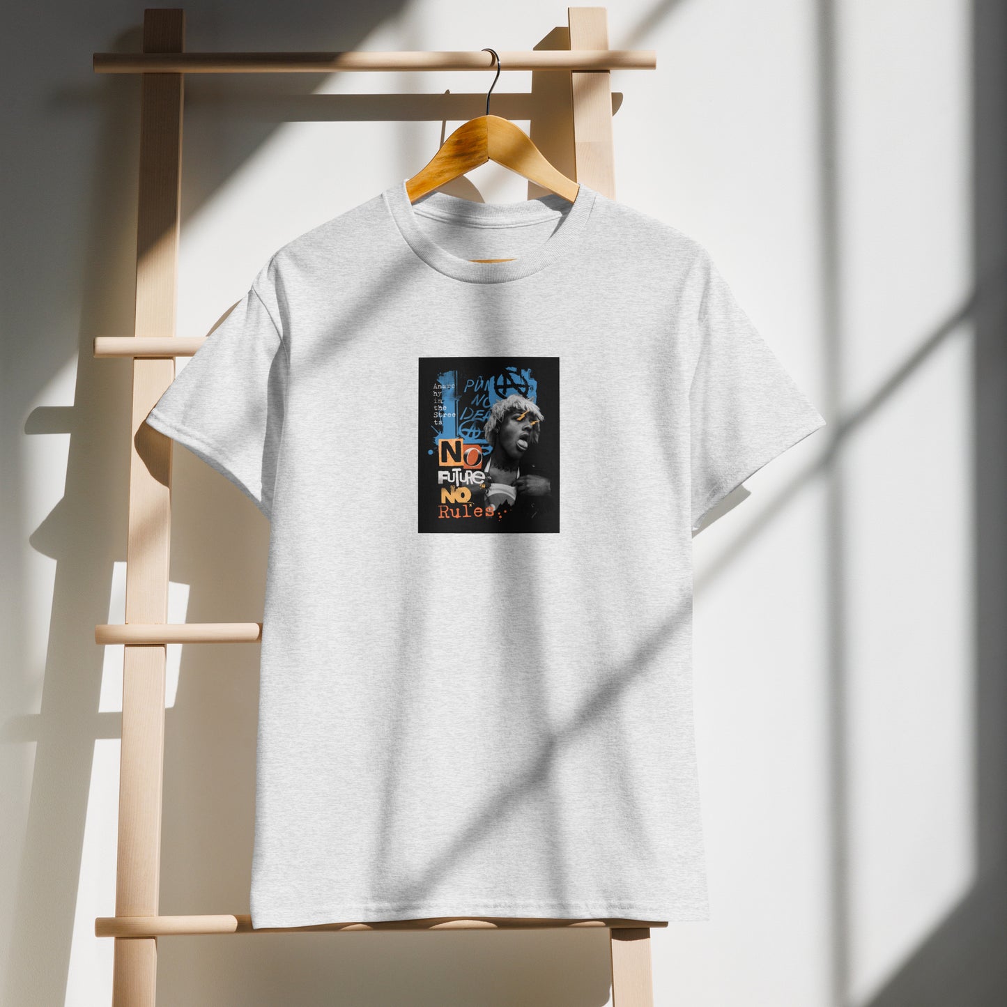 NO FUTURE NO RULES DryBlend T-Shirt - Kanvas T-Shirt