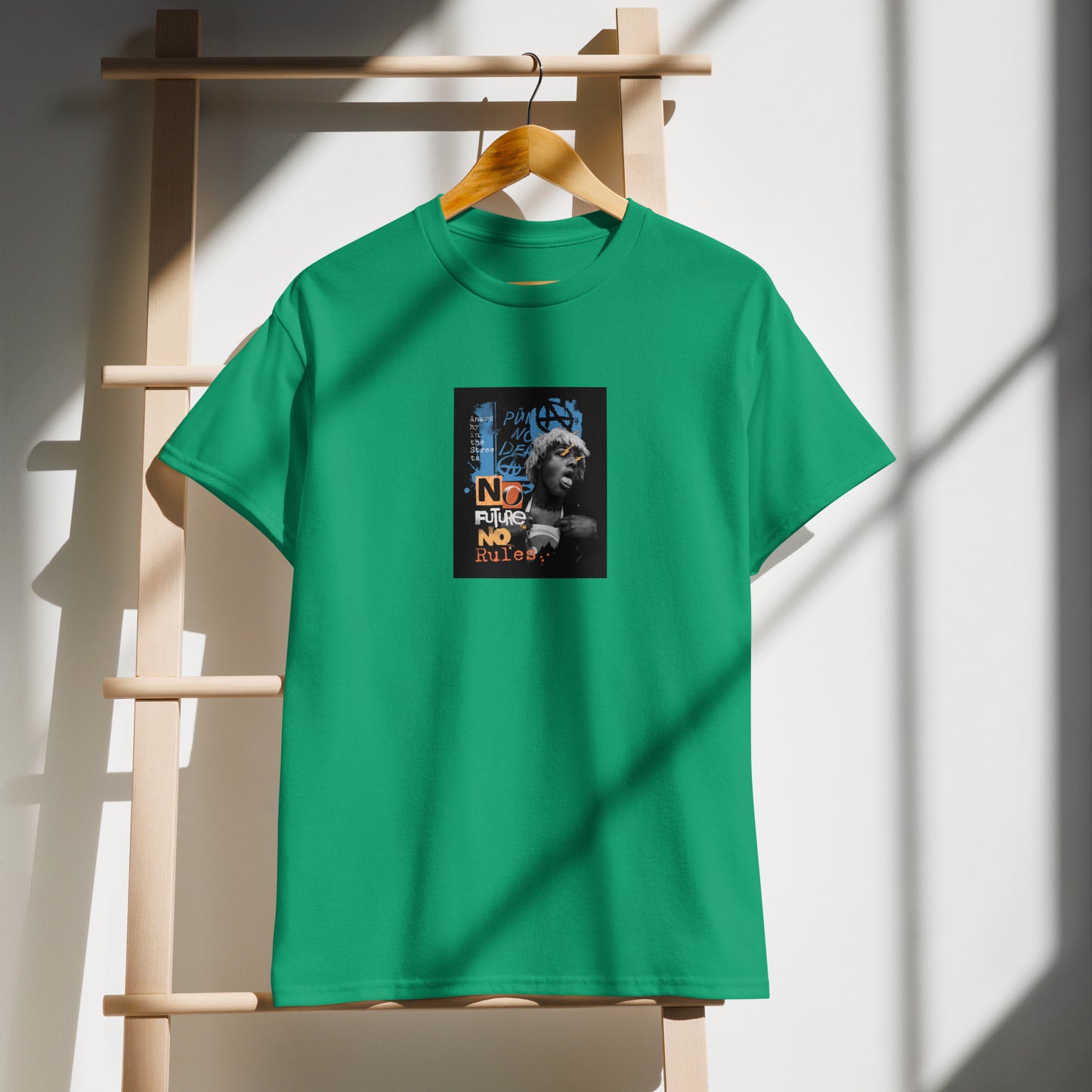 NO FUTURE NO RULES DryBlend T-Shirt - Kanvas T-Shirt